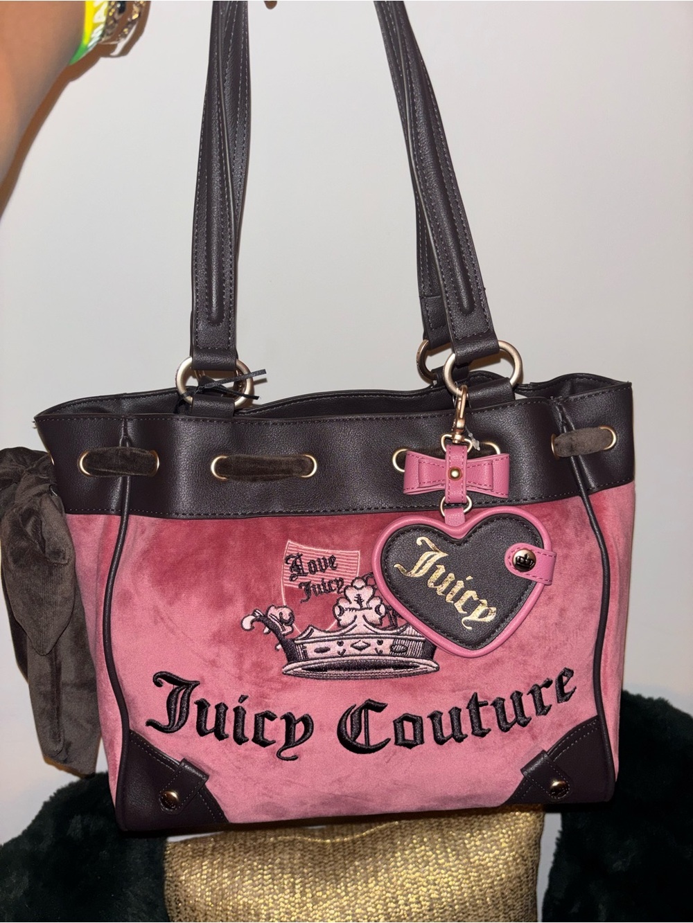 Juicy Couture crown tote daydreamer color is chetau rose